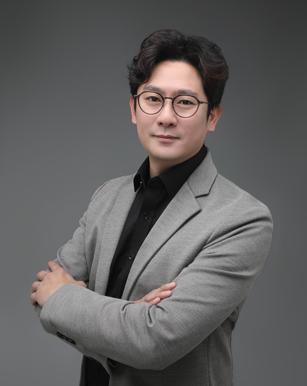 이준섭 사진